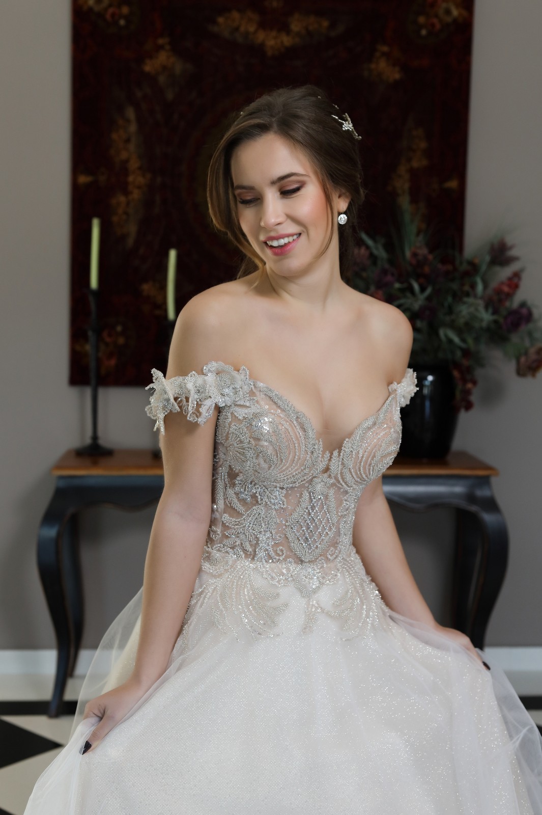 Νυφικό Iris με πριγκιπική φούστα από τούλι - Fashion Brides Σέρρες.