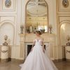 Νυφικό Ines με off-the-shoulder λεπτομέρειες - Fashion Brides Σέρρες.