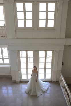 Νυφικό Iona με φούστα Α γραμμής - Fashion Brides Σέρρες.