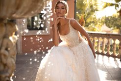 Λεπτομέρεια μπούστου νυφικού Hanni - Fashion Brides Σέρρες.