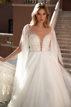 Λεπτομέρεια μπούστου νυφικού Olivares - Fashion Brides Σέρρες.