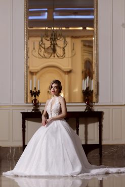 Νυφικό Jemina πριγκιπικό με λαιμόκοψη halter - Fashion Brides Σέρρες.