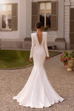 Πλάτη νυφικού Dayana με πέτρες - Fashion Brides Σέρρες