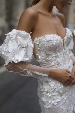 Λεπτομέρεια δαντέλας 3d floral Maddalena - Fashion Brides Σέρρες.