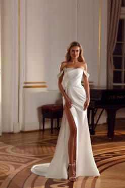 Νυφικό Sauvage γοργονέ με σατέν υφή - Fashion Brides Σέρρες