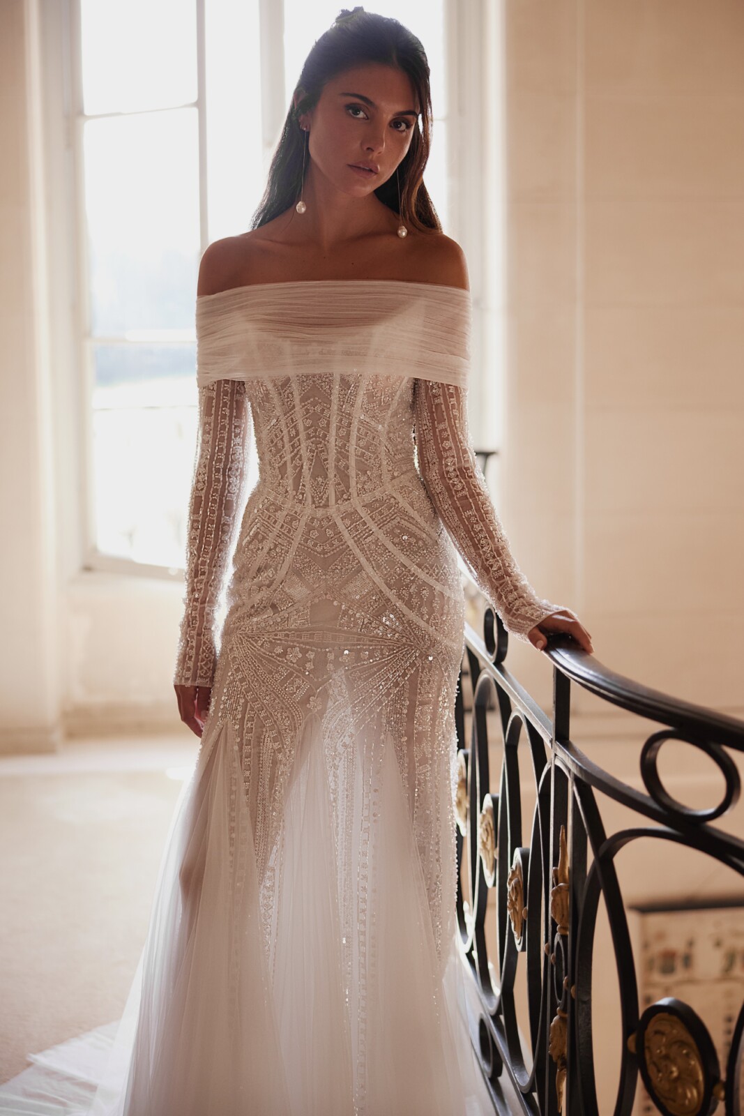 Λεπτομέρεια κεντημένου κορσέ στο νυφικό Aletea - Fashion Brides Σέρρες.